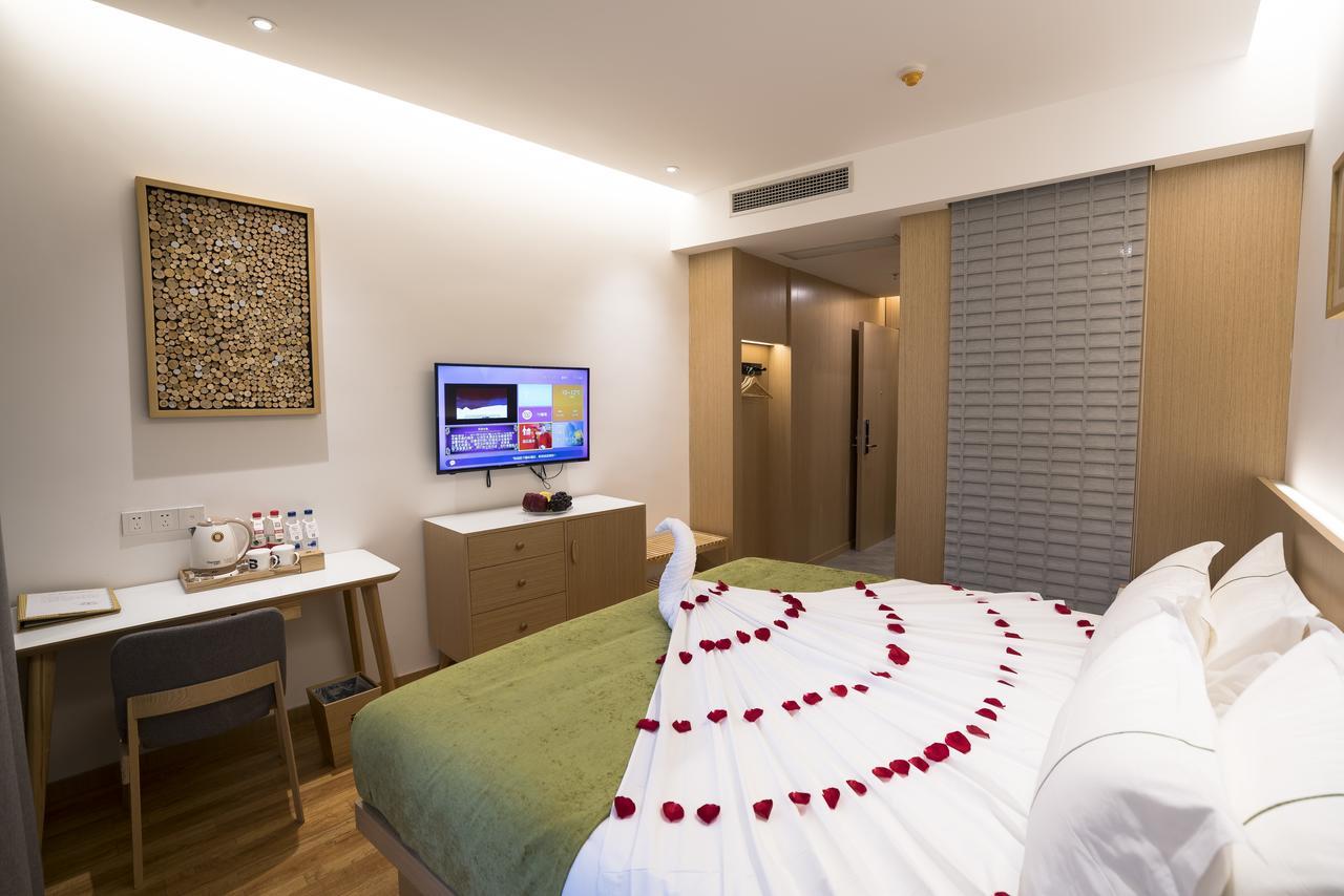 Bindun Langyi Hotel Yuzhong Esterno foto
