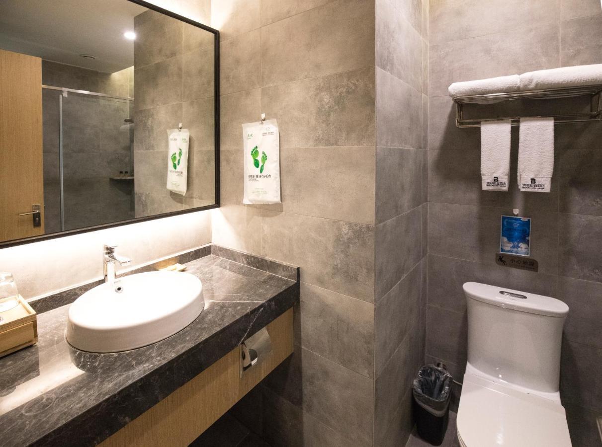 Bindun Langyi Hotel Yuzhong Esterno foto