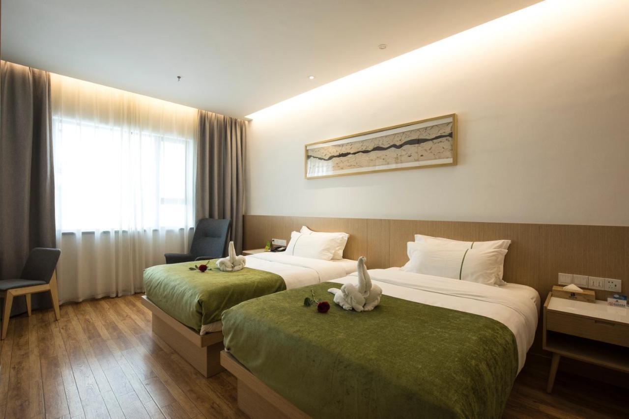 Bindun Langyi Hotel Yuzhong Esterno foto
